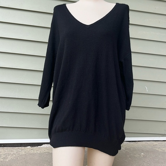 MB Design Tops - New MB Design mesh back black top